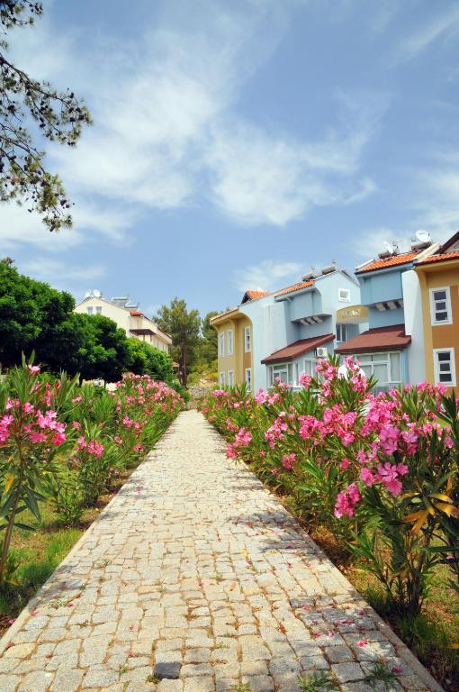 אולודניץ Hisar Garden Apartments מראה חיצוני תמונה